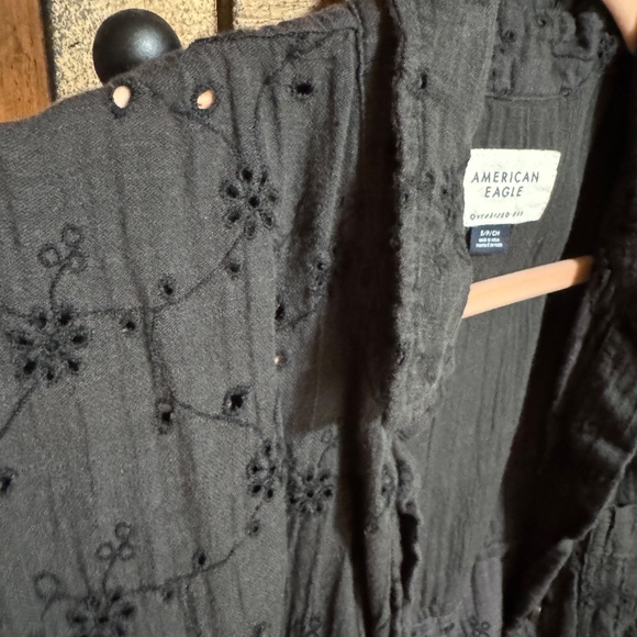 AE Button Up - Picture 3 of 3